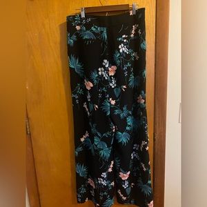 08. NWT Wide Leg Trouser